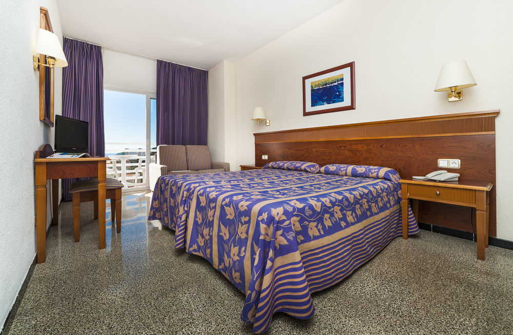 Globales Palmanova Hotel Exterior foto