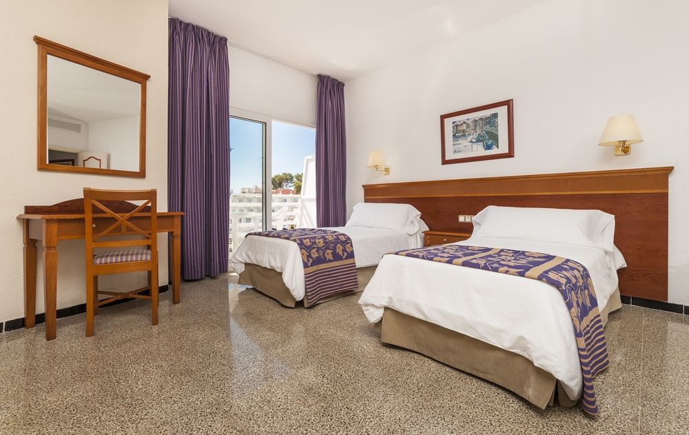 Globales Palmanova Hotel Exterior foto